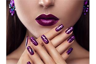 تاثیر رژ لب ها در سلامت لب ها چیست؟